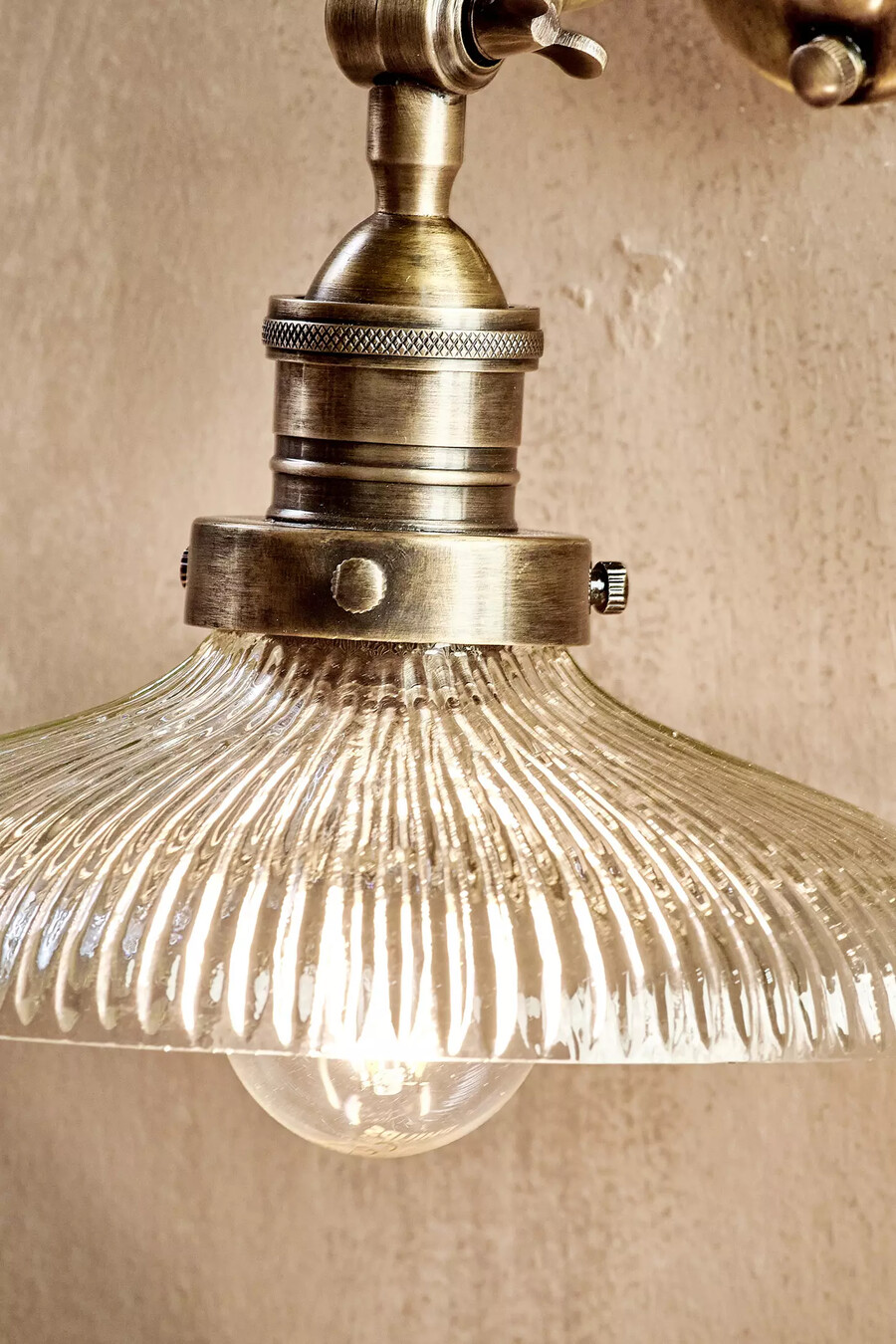 lámpara de pared de vidrio reciclado nkuku zowie