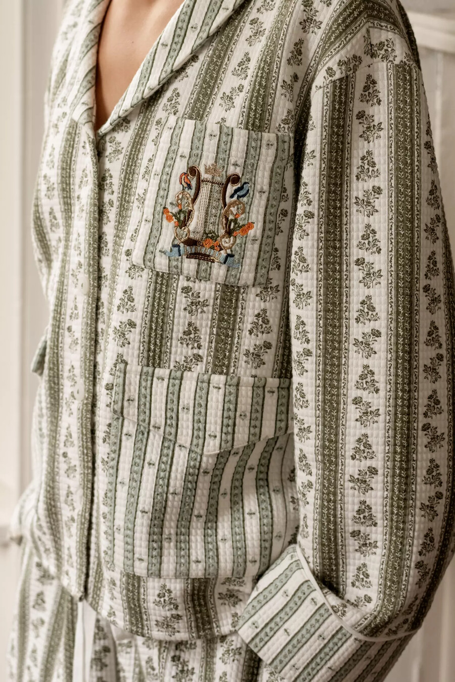 pijama acolchado estampado de manga larga lyrebird