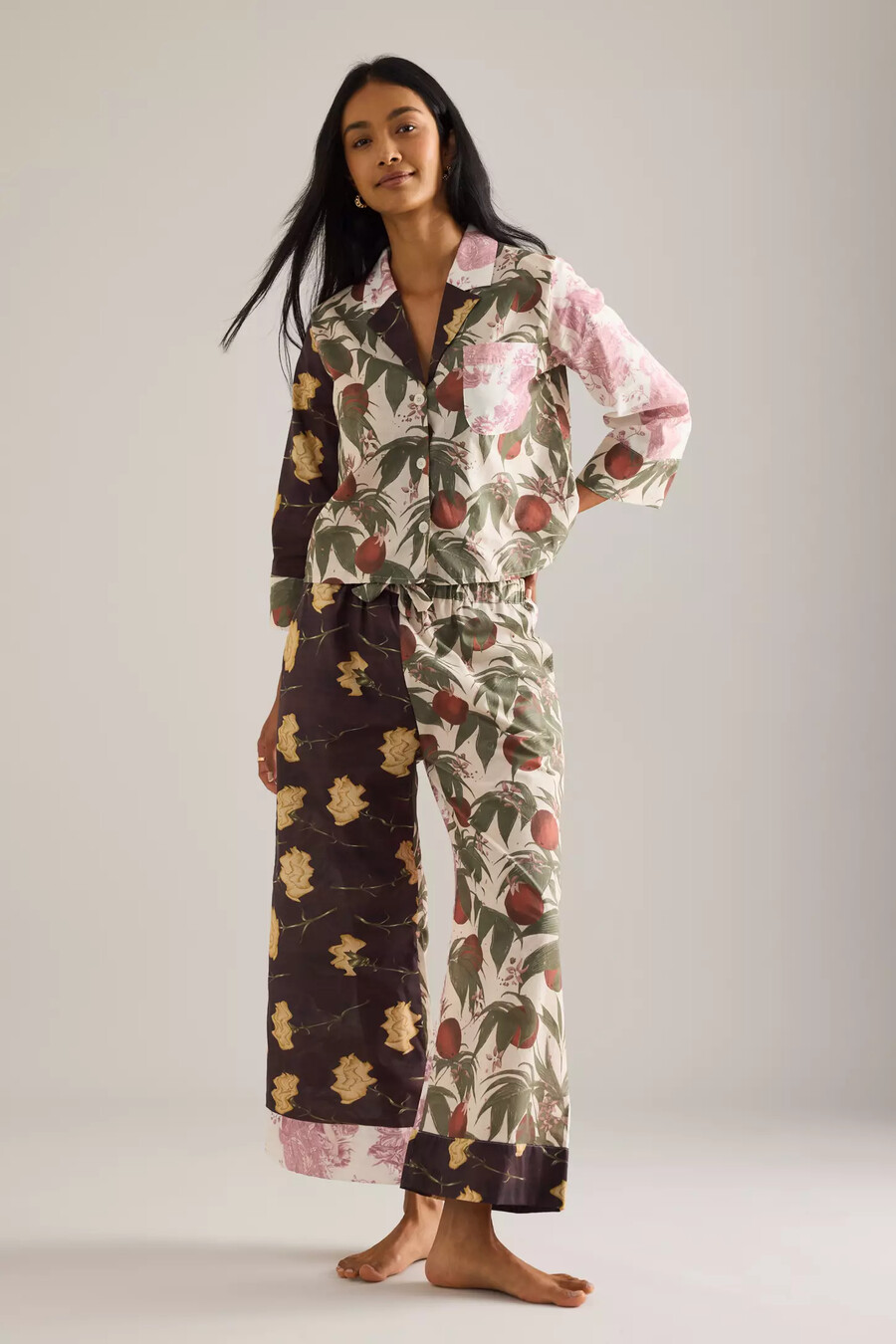 conjunto de pijama cuadrado renacentista de desmond dempsey