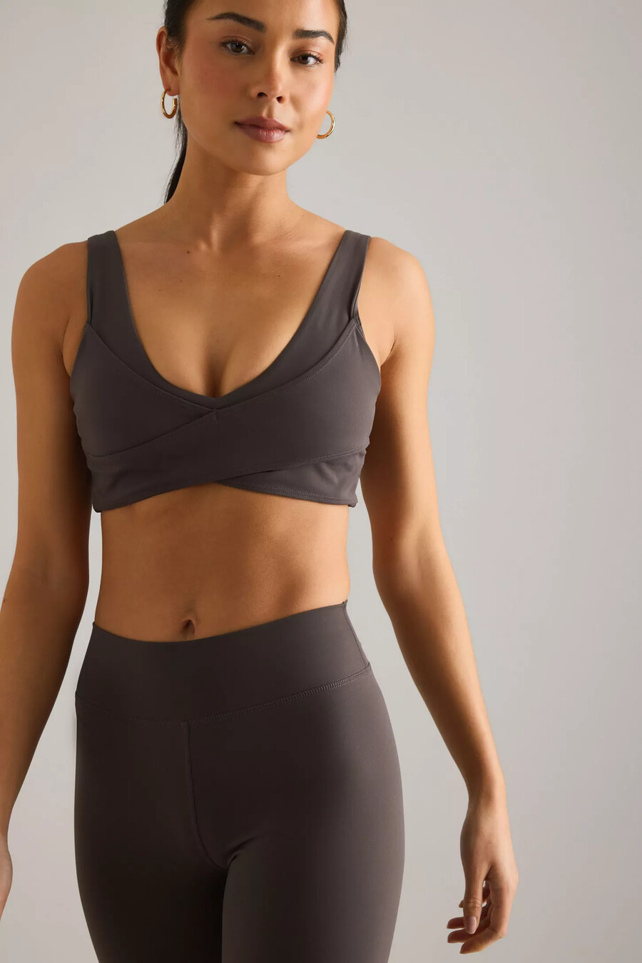 sujetador deportivo cruzado frontal tala dayflex