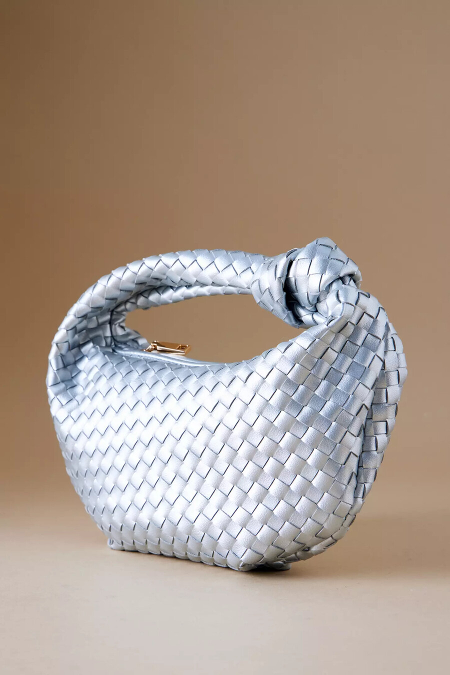 bolso de hombro tejido de piel sintética larissa de melie bianco