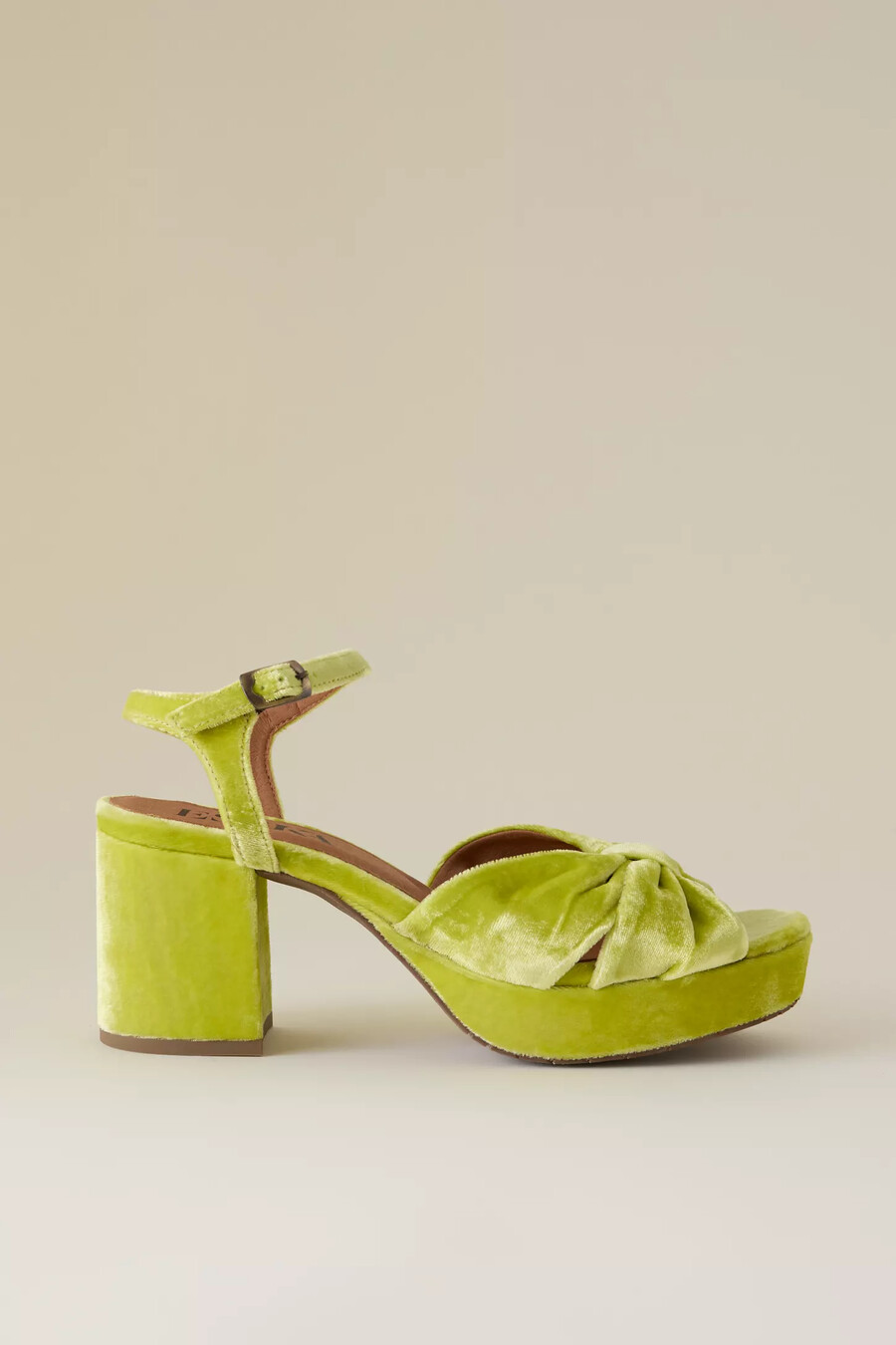 tacones de plataforma de terciopelo esska chilli