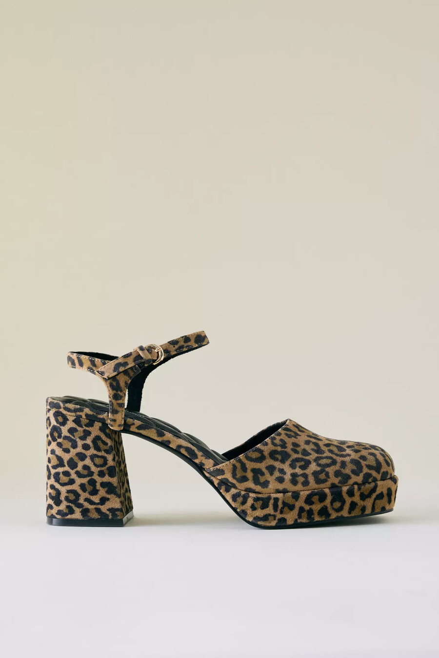 tacones de plataforma con estampado de leopardo edna de kelsi dagger