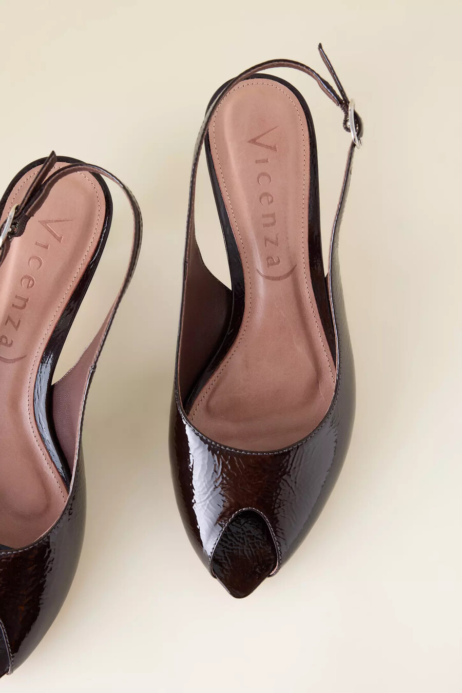 tacones con tira trasera y punta abierta vicenza