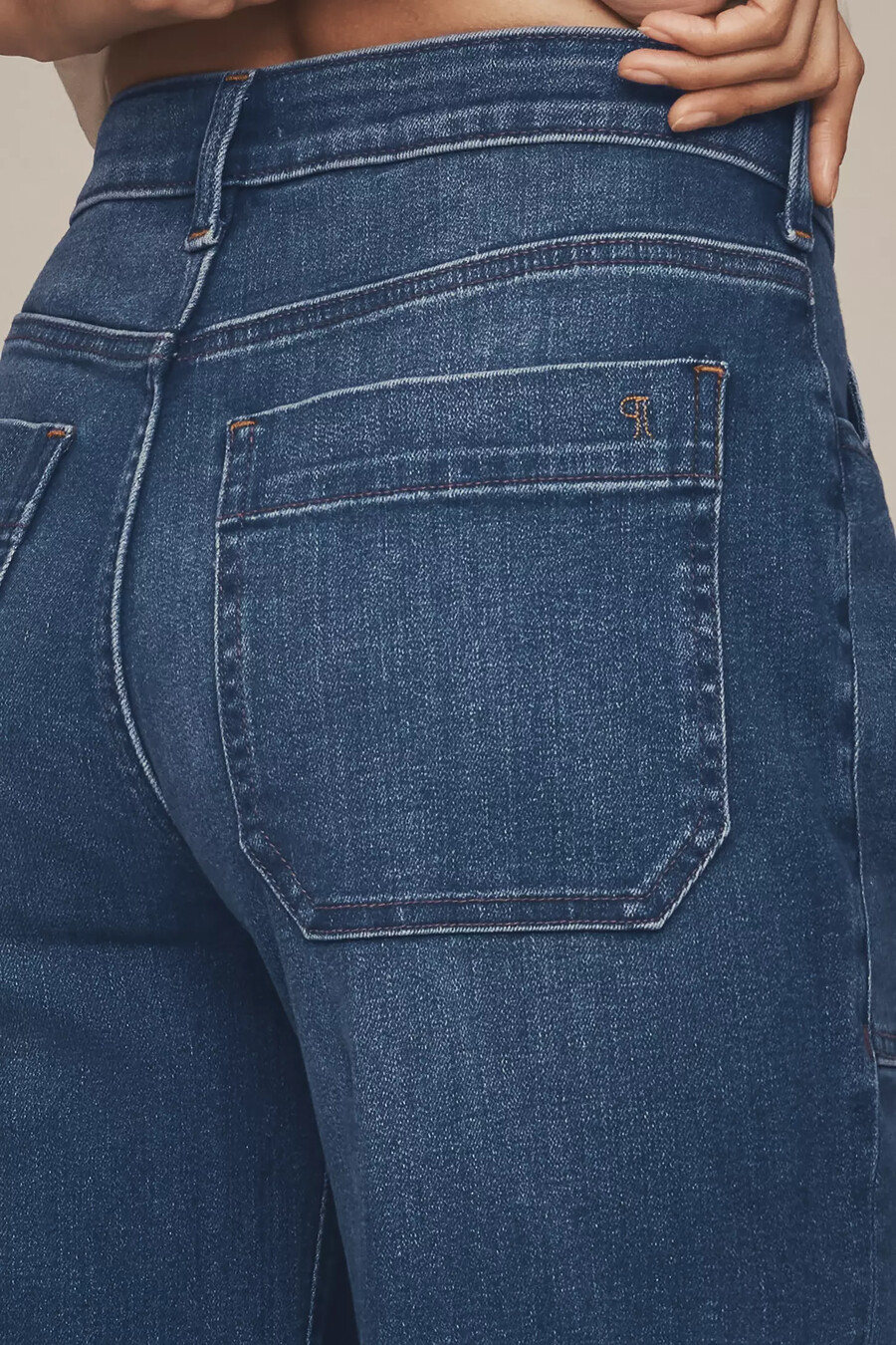 los jeans acampanados de tiro alto y relajados rylan de pilcro