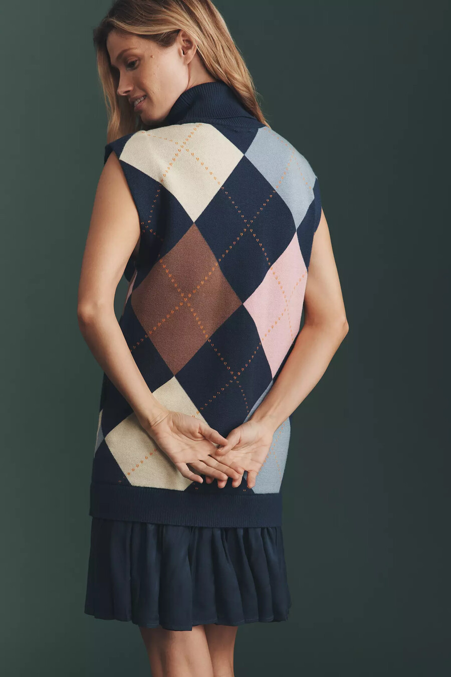 vestido mini tipo chaleco plisado maeve