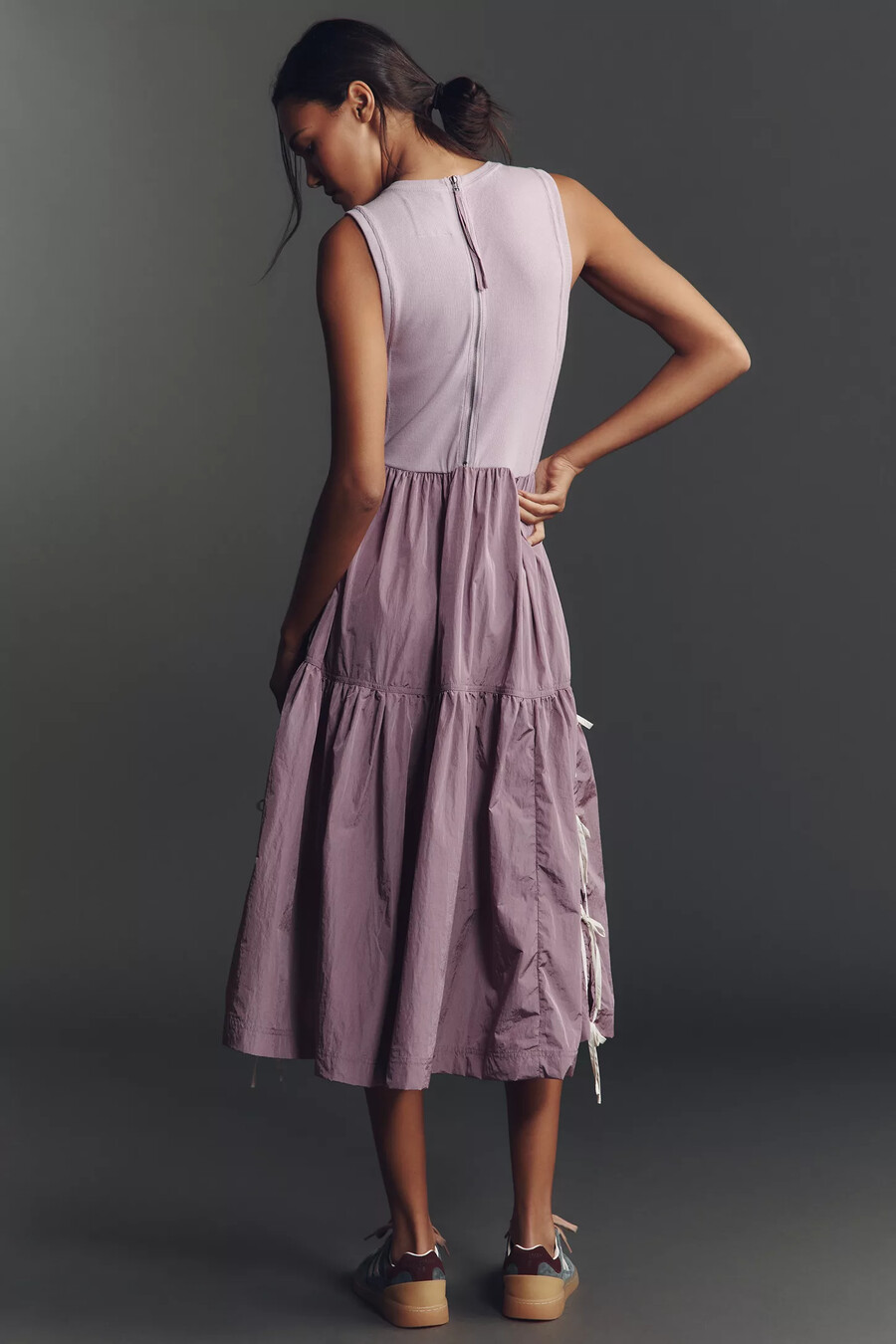 vestido midi sin mangas con lazo de práctica diaria