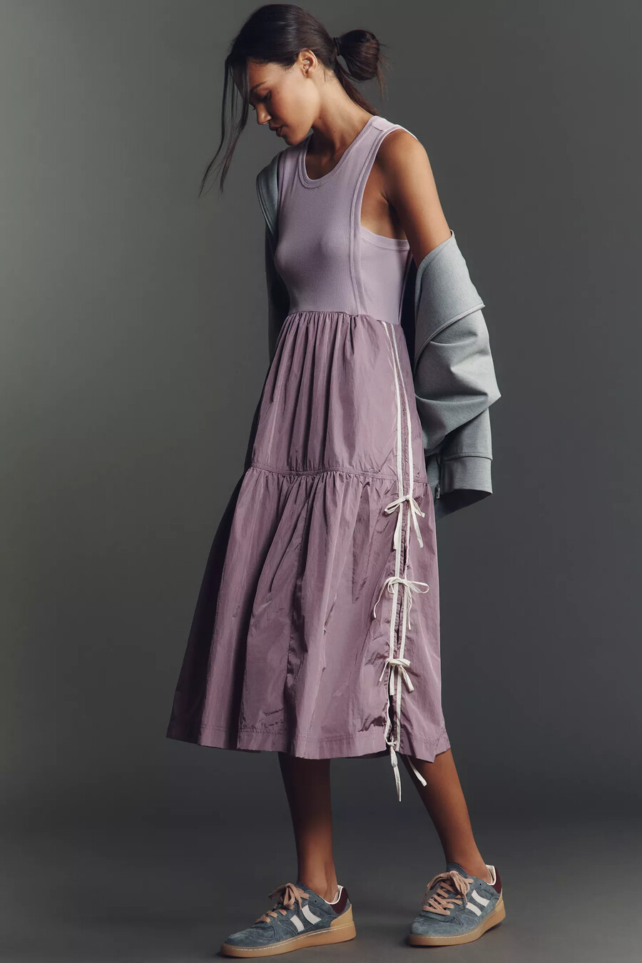 vestido midi sin mangas con lazo de práctica diaria
