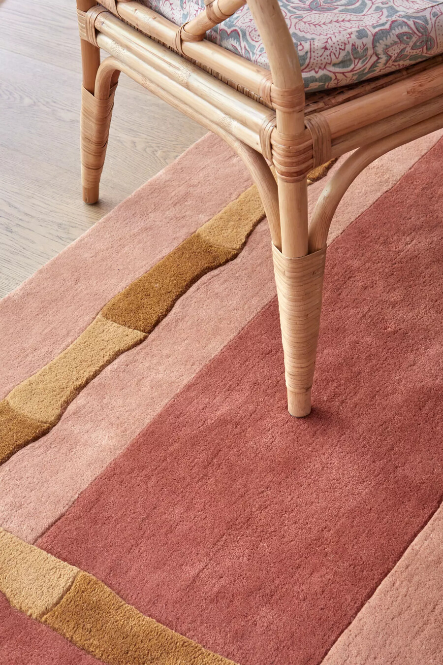alfombra de lana a rayas de bambú layered x alice crawley