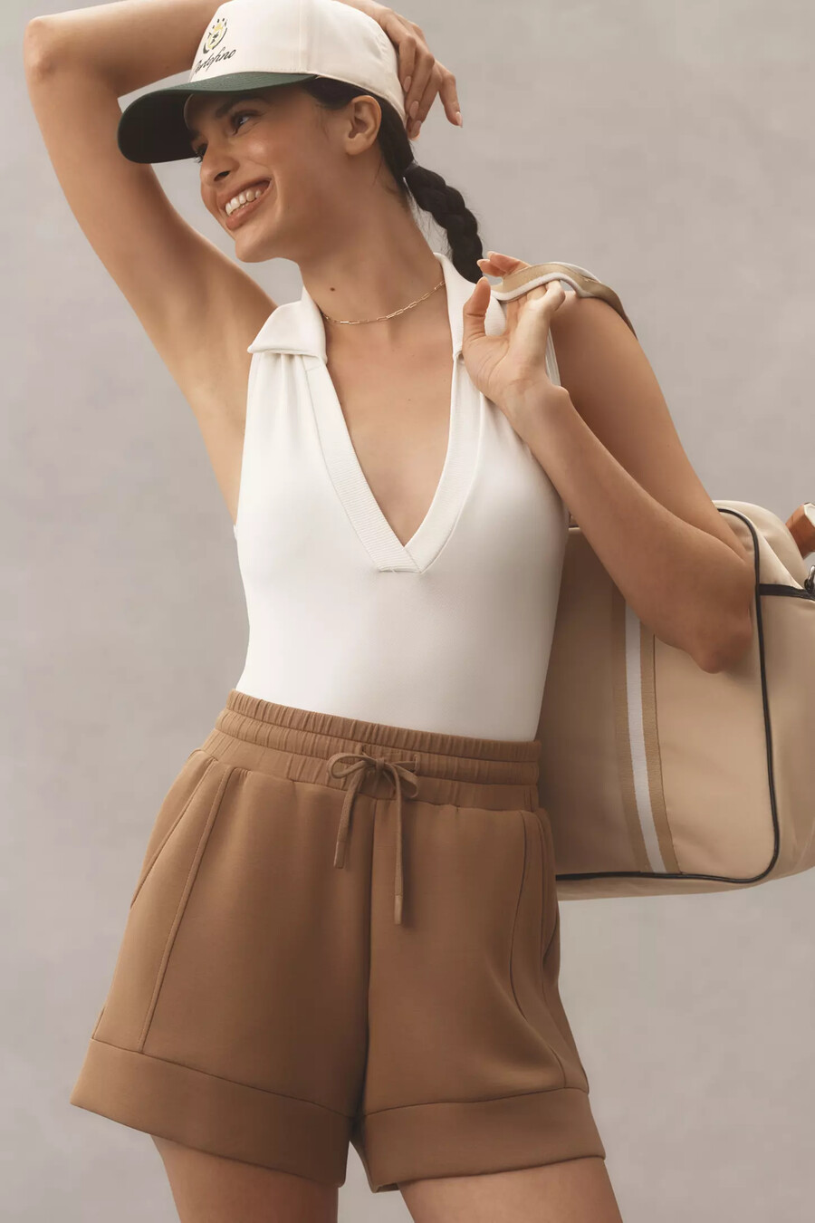 pantalones cortos de tiro alto varley atrium