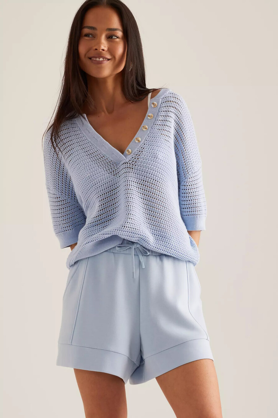 pantalones cortos de tiro alto varley atrium
