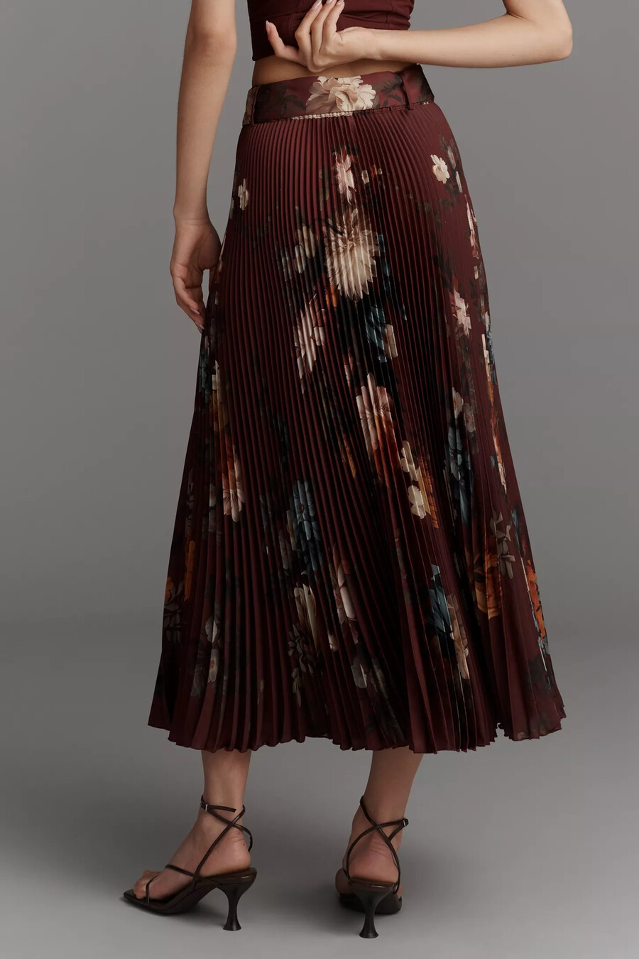 falda midi plisada aria de ranna gill