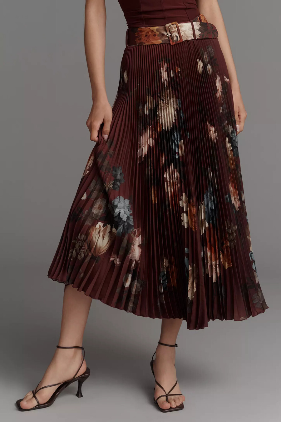 falda midi plisada aria de ranna gill