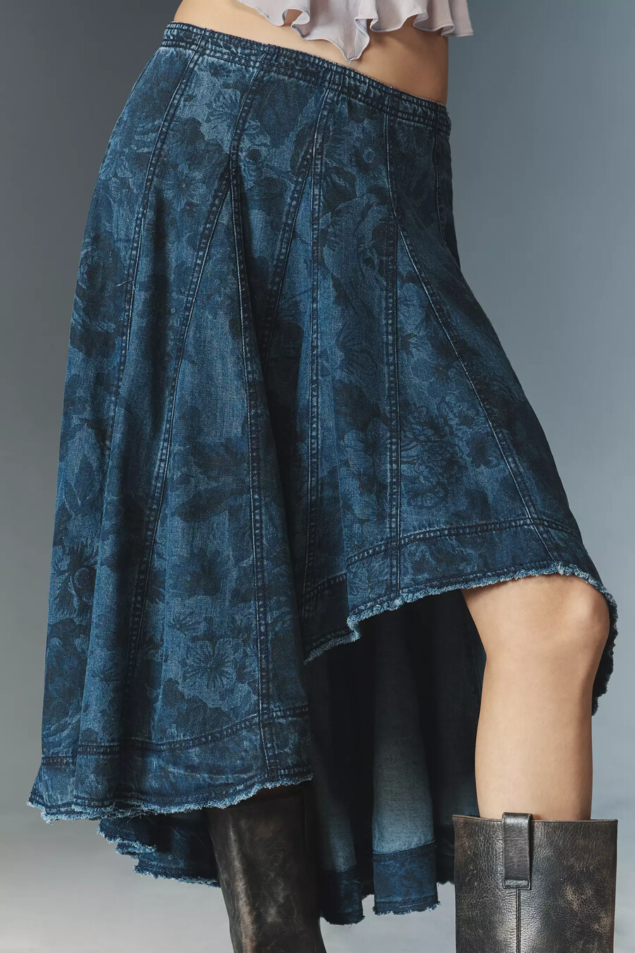 falda midi de mezclilla con estampado de pilcro