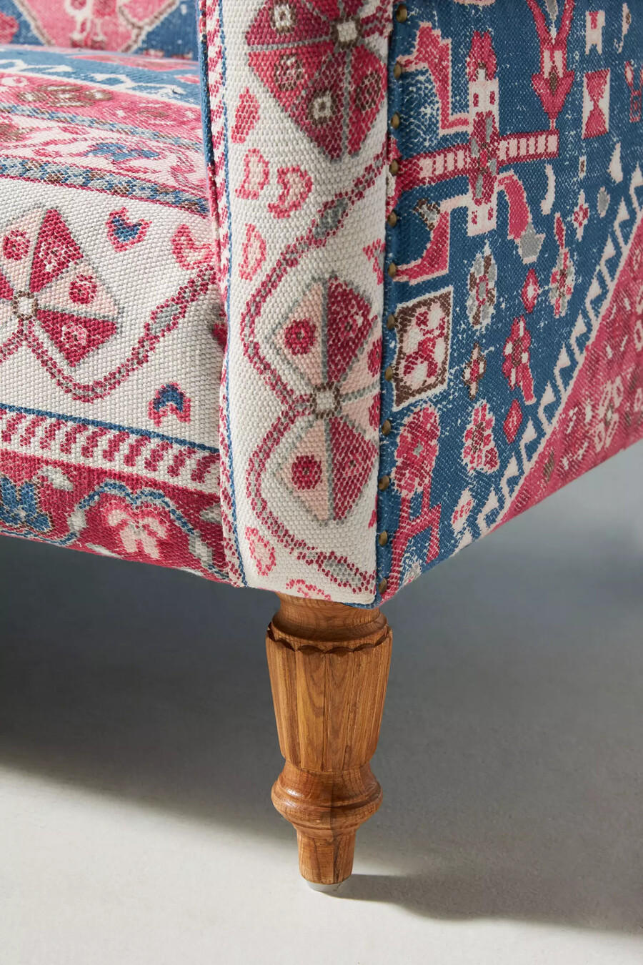 sofá anatolia con estampado de alfombra