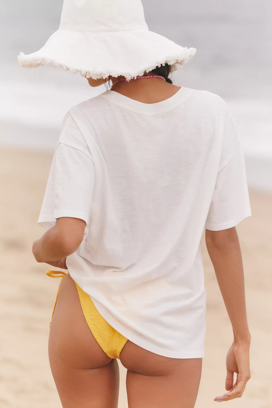 camiseta con diseño gráfico de celandine x agathe marty