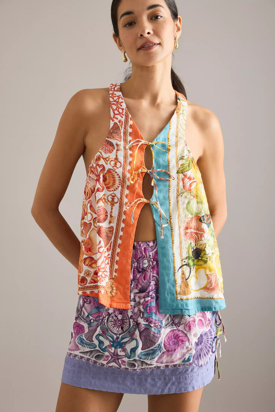 chaleco con lazo frontal de celandine x emily carter