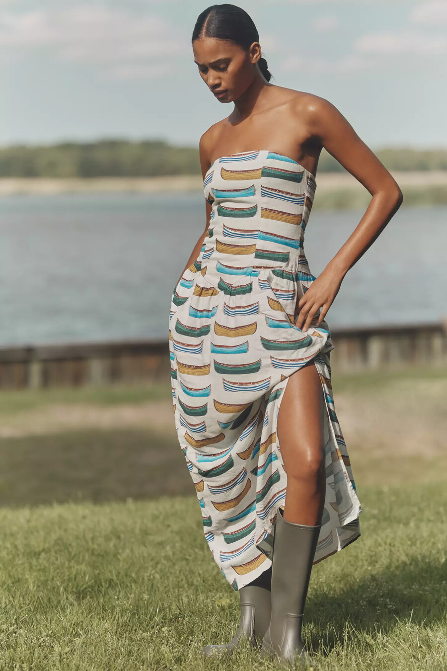 vestido largo de lino de celidonia sin tirantes y cintura baja