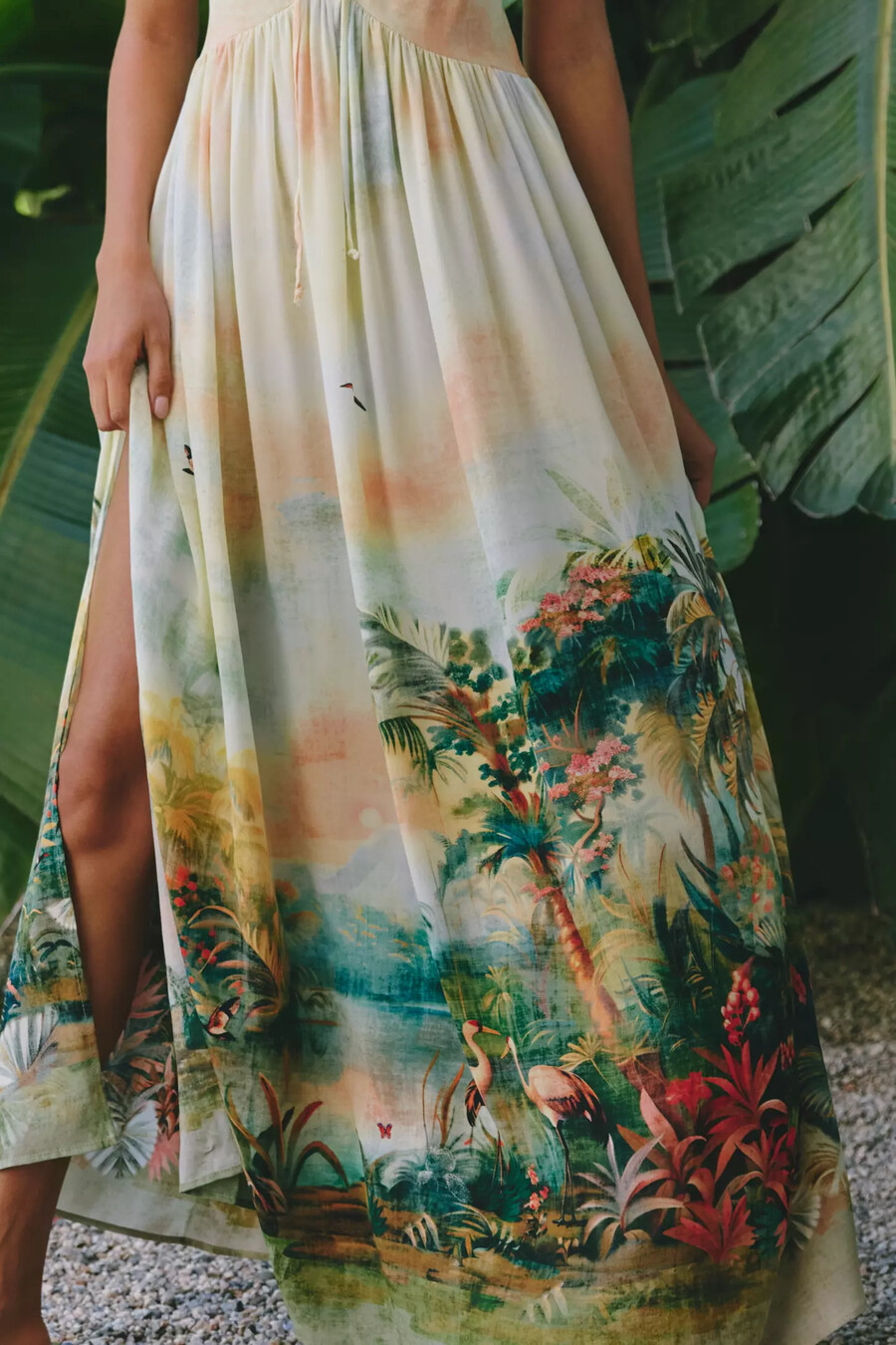 vestido largo escénico sin mangas de celidonia