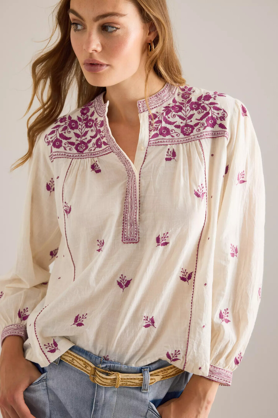 blusa bordada florence de dilli grey