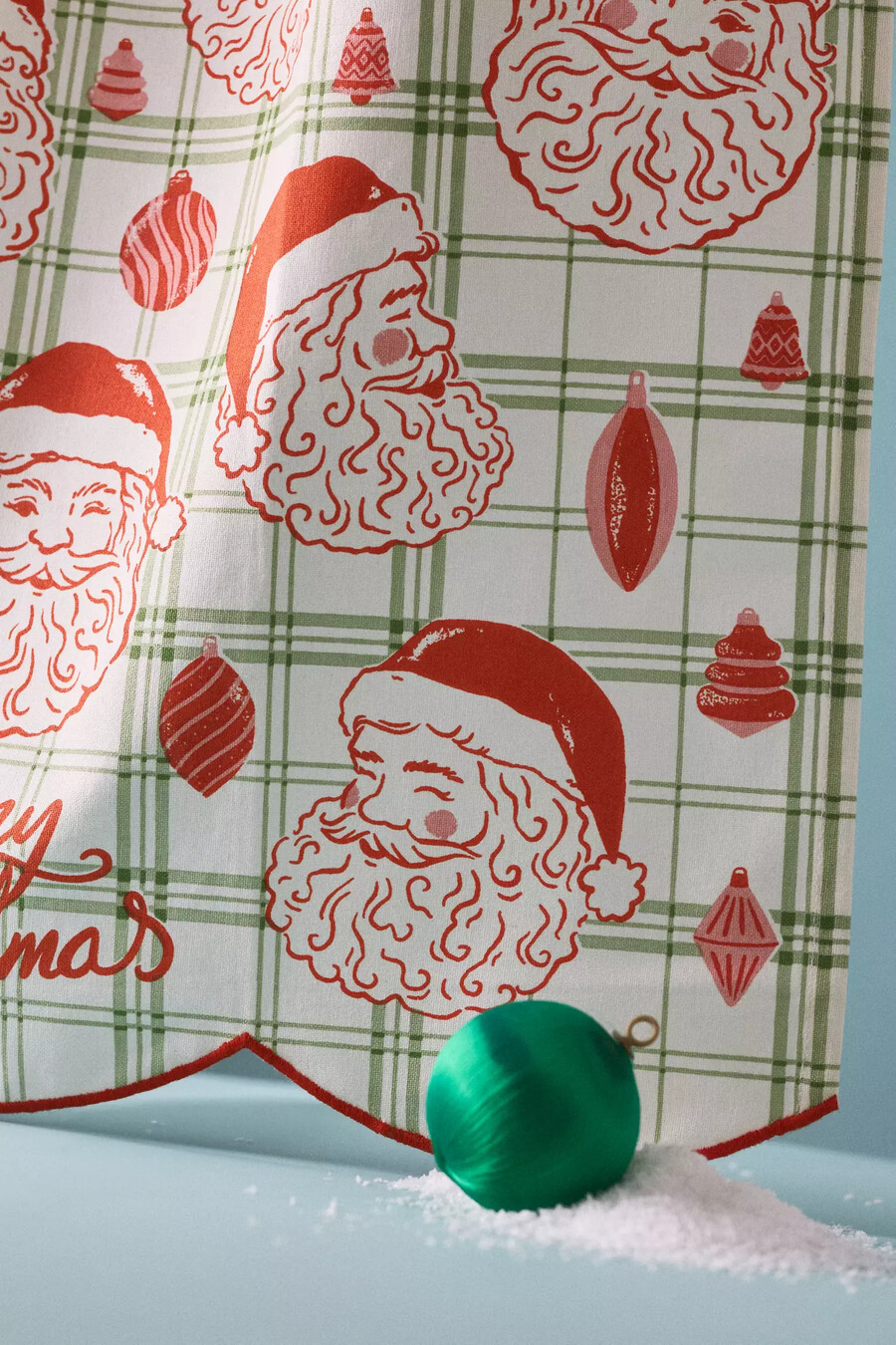 paño de cocina de papá noel con cuadros escoceses de inspiración vintage