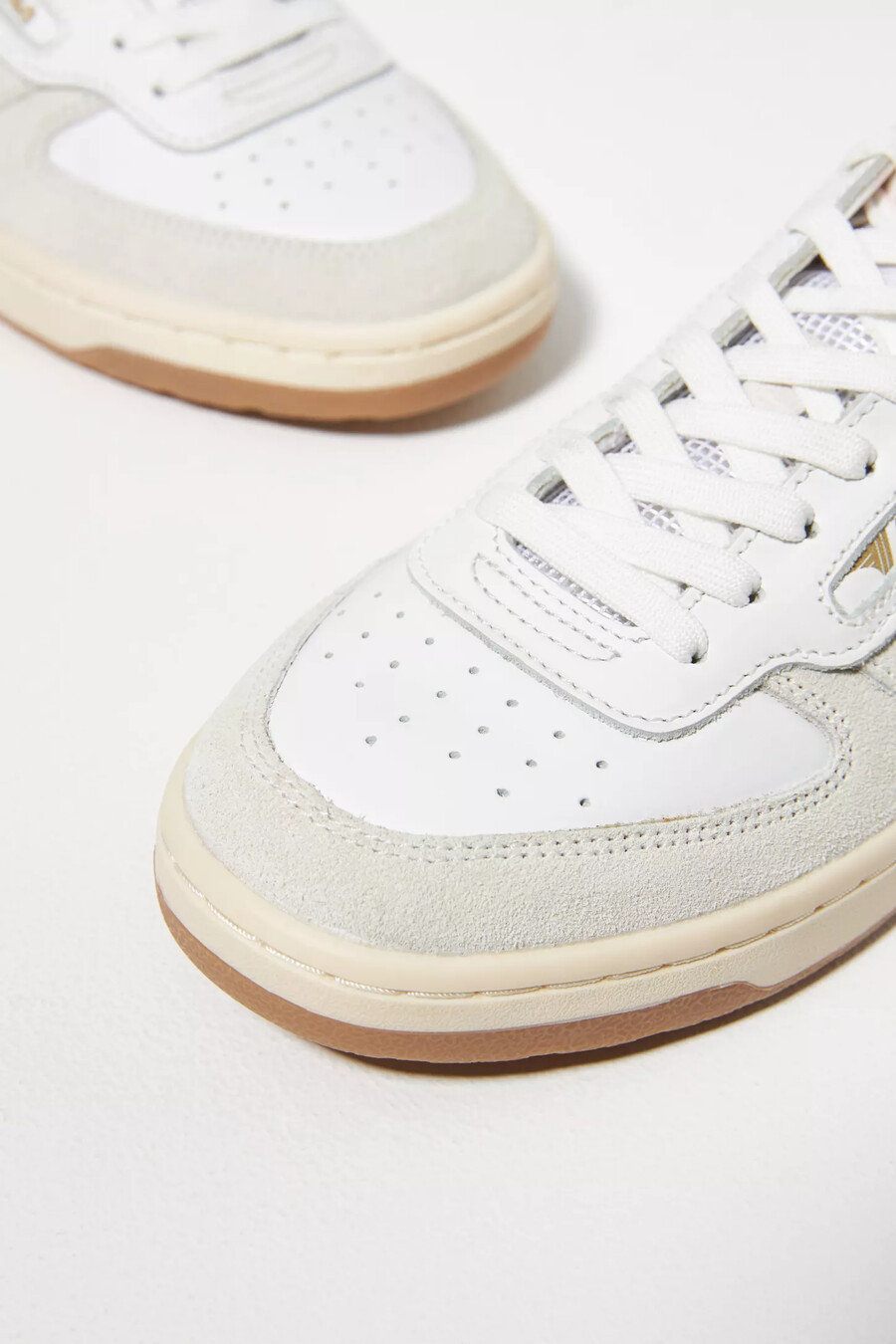 zapatillas de ante hawk de gola for anthropologie