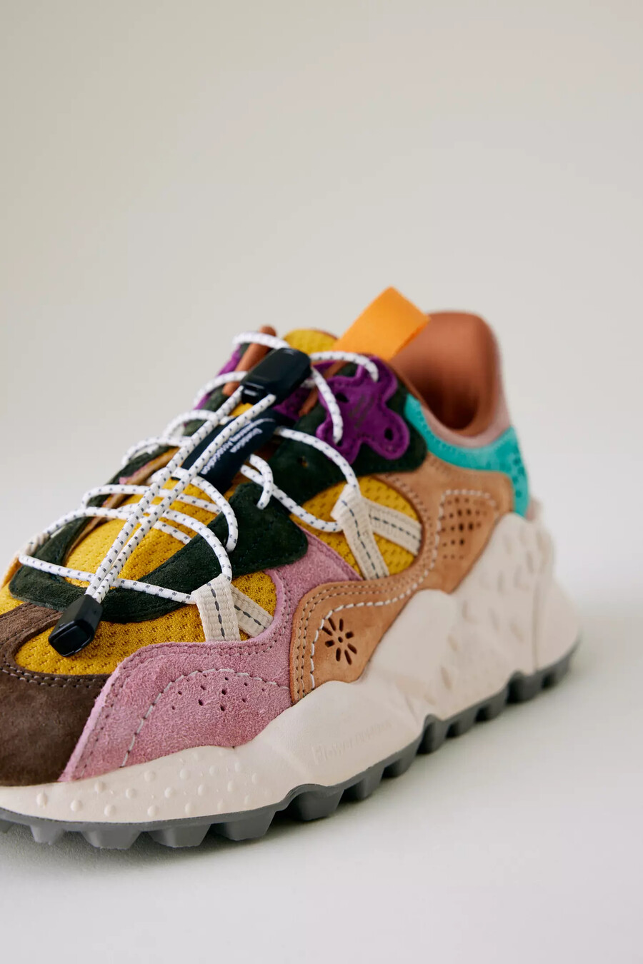 zapatillas de ante flower mountain tiger hill