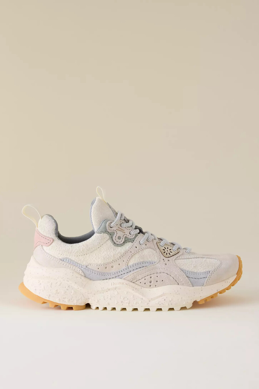 zapatillas de ante flower mountain wave