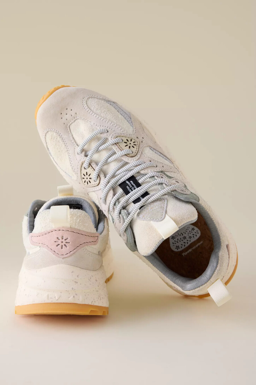 zapatillas de ante flower mountain wave