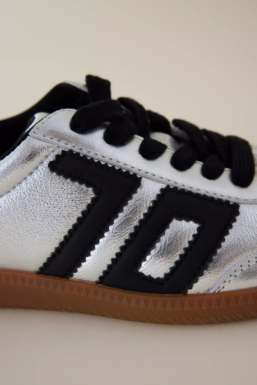 zapatillas deportivas back 70 silver cloud