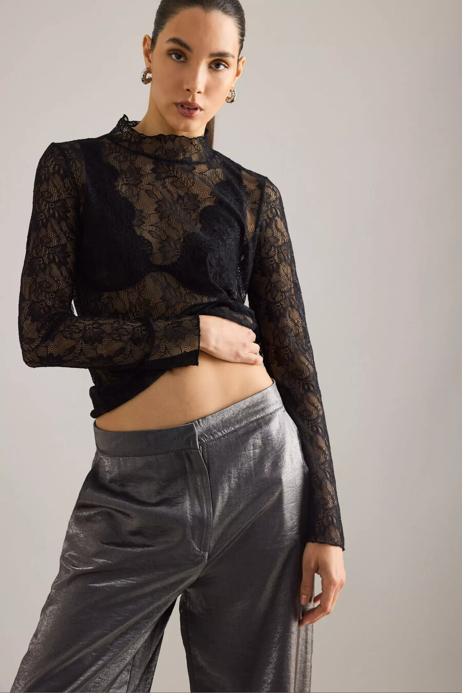 pantalones de tiro medio y pierna ancha revestidos margot seleccionados