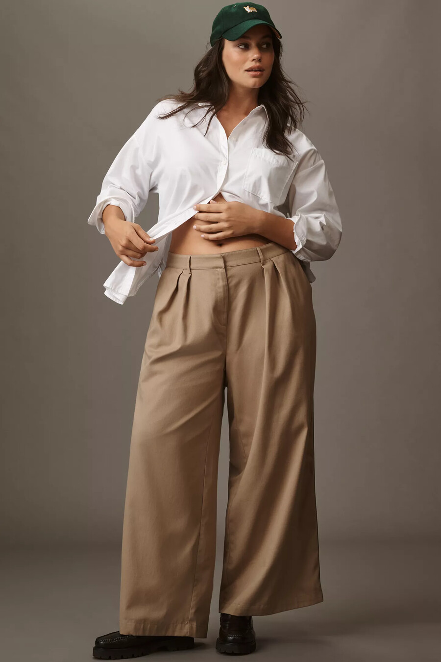 pantalones deportivos plisados maeve