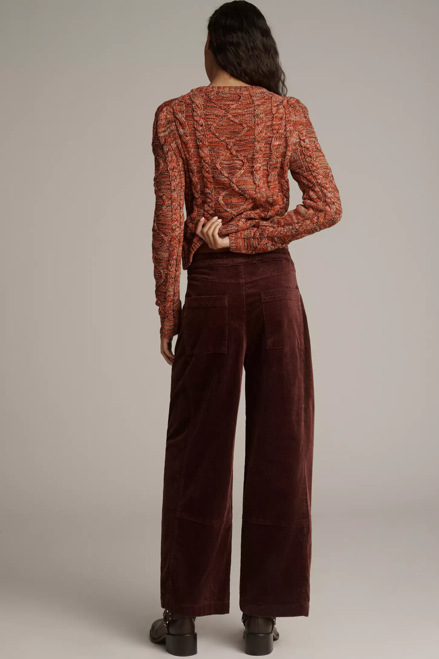 pantalones izzie relaxed pull-on barrel de pilcro edición de pana