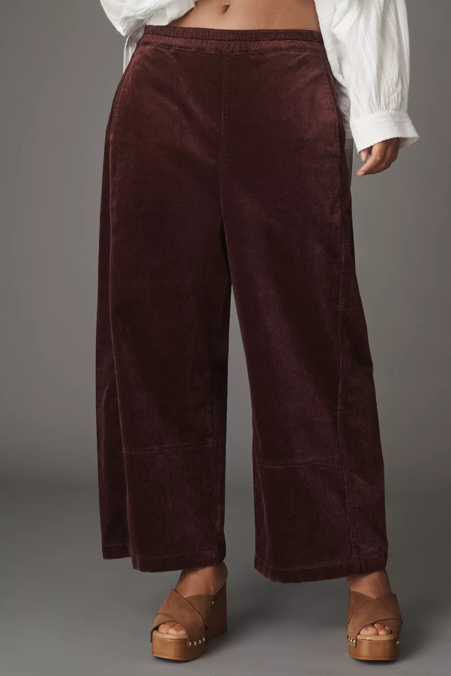 pantalones izzie relaxed pull-on barrel de pilcro edición de pana