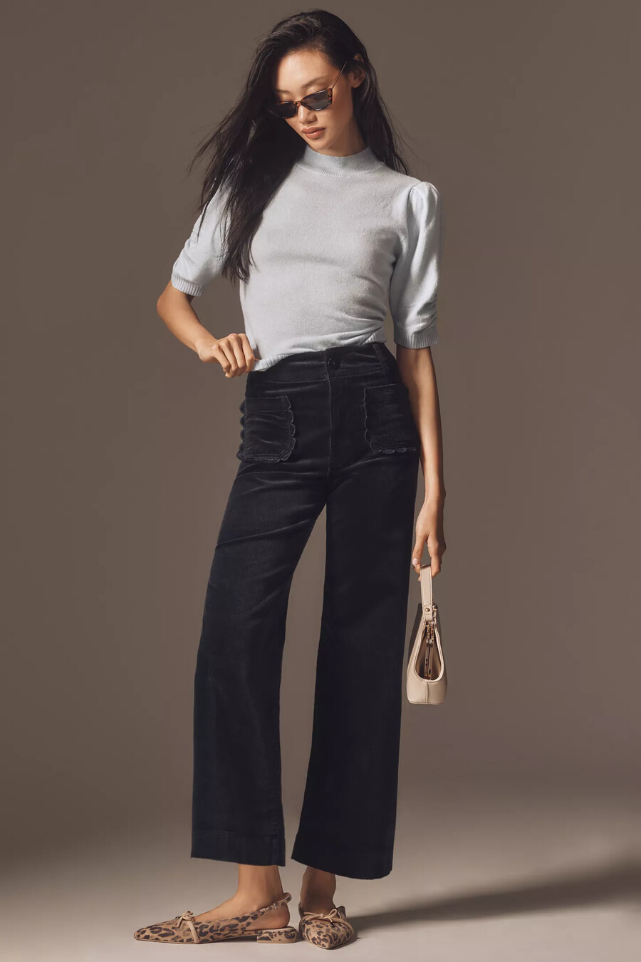 pantalones anchos colette crop de maeve edición de pana con bolsillos festoneados
