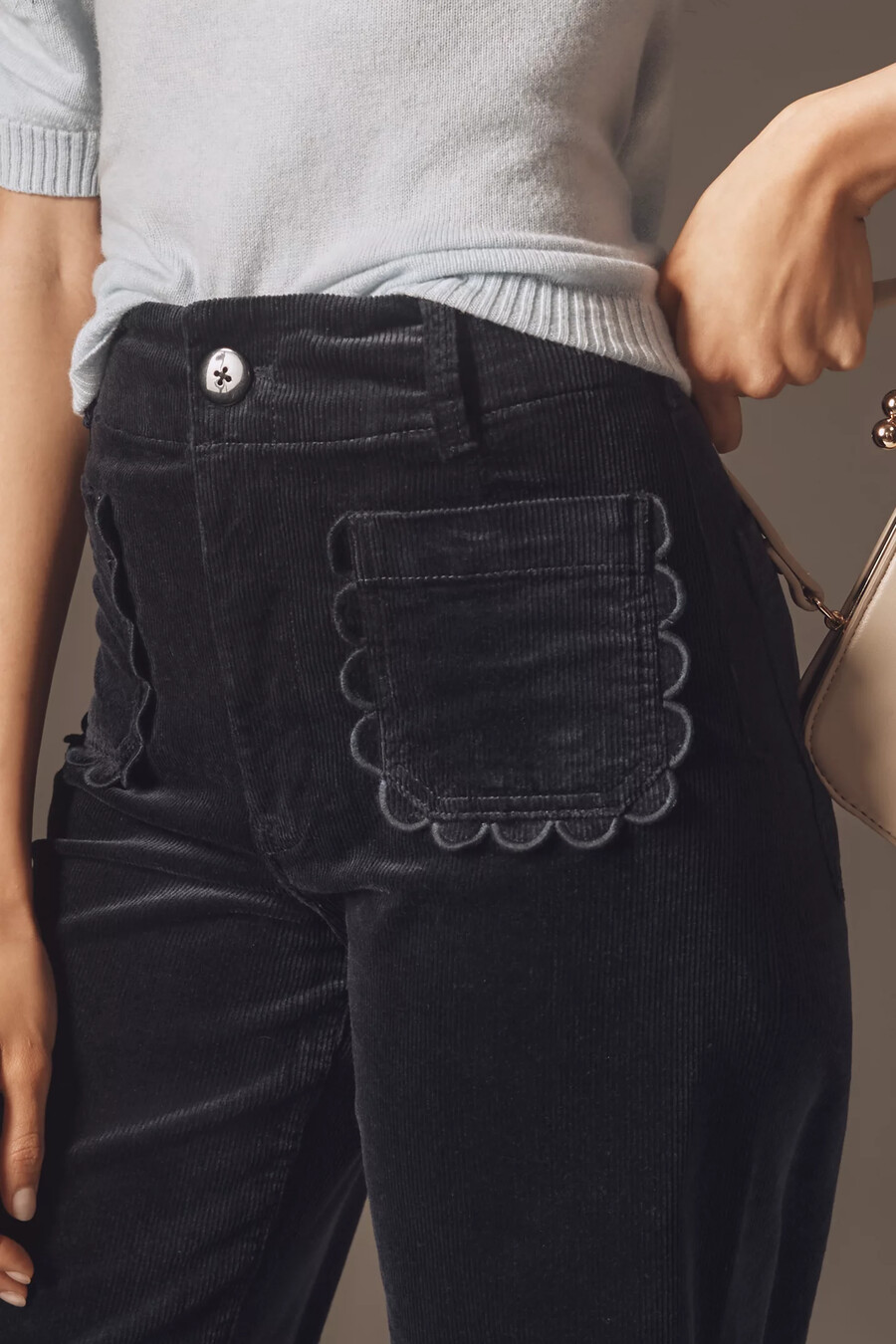 pantalones anchos colette crop de maeve edición de pana con bolsillos festoneados