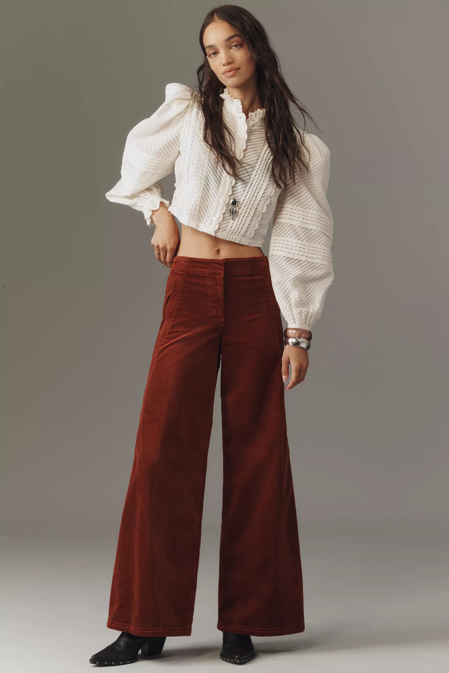 pantalones anchos festoneados maeve edición pana