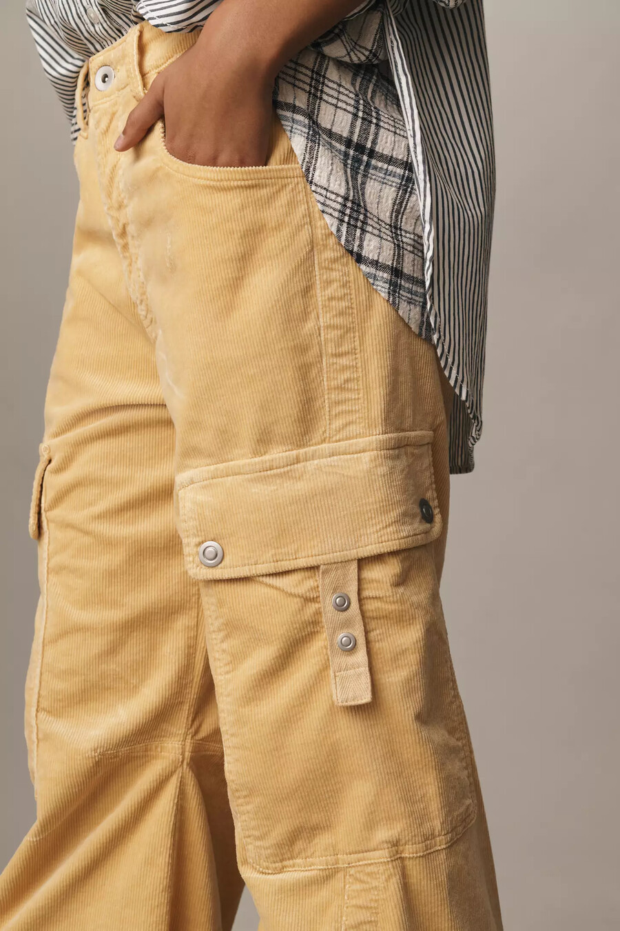 pantalones cargo de pana de felpa pilcro