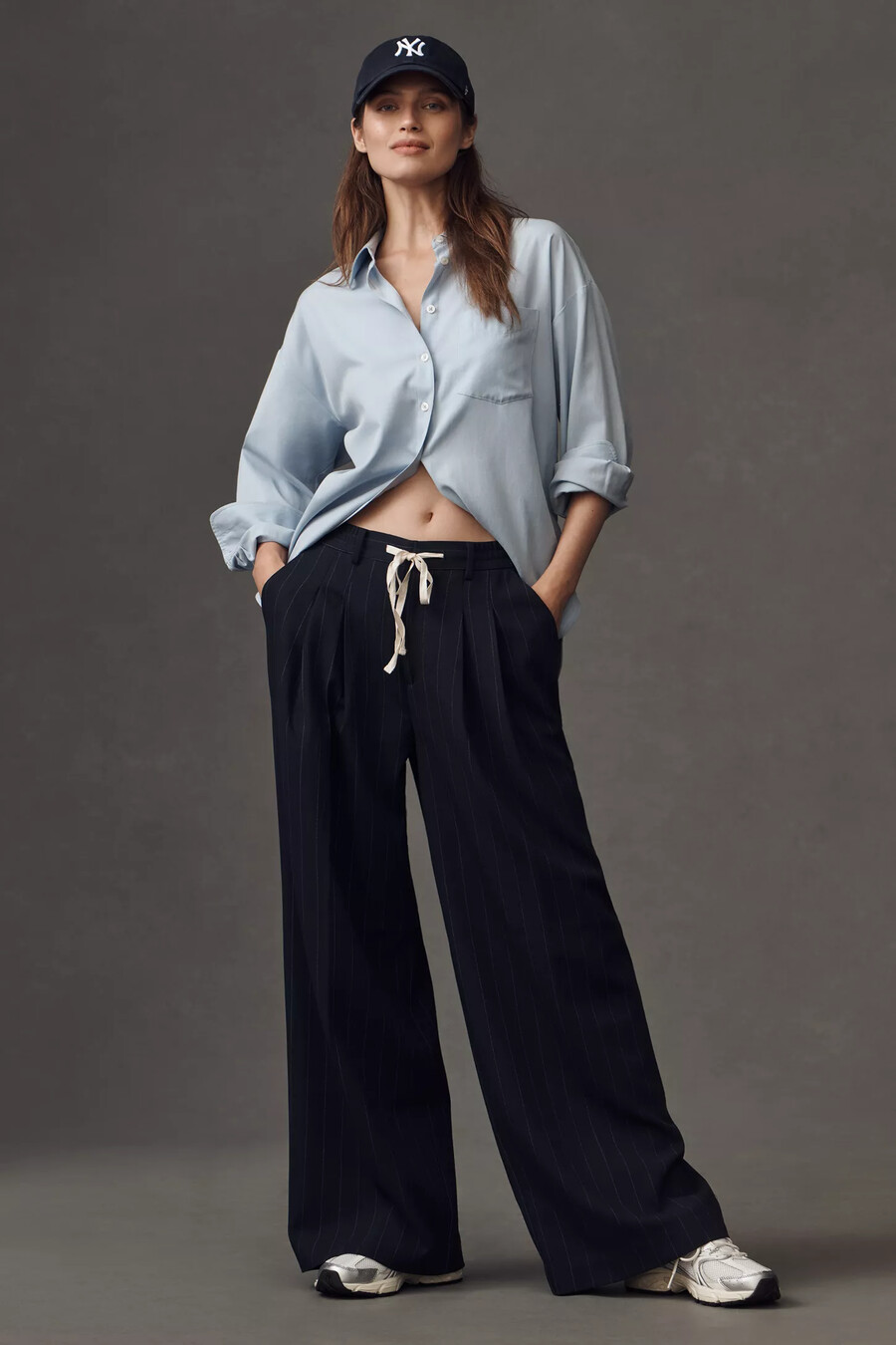 pantalones plisados avery de maeve edición con lazo frontal