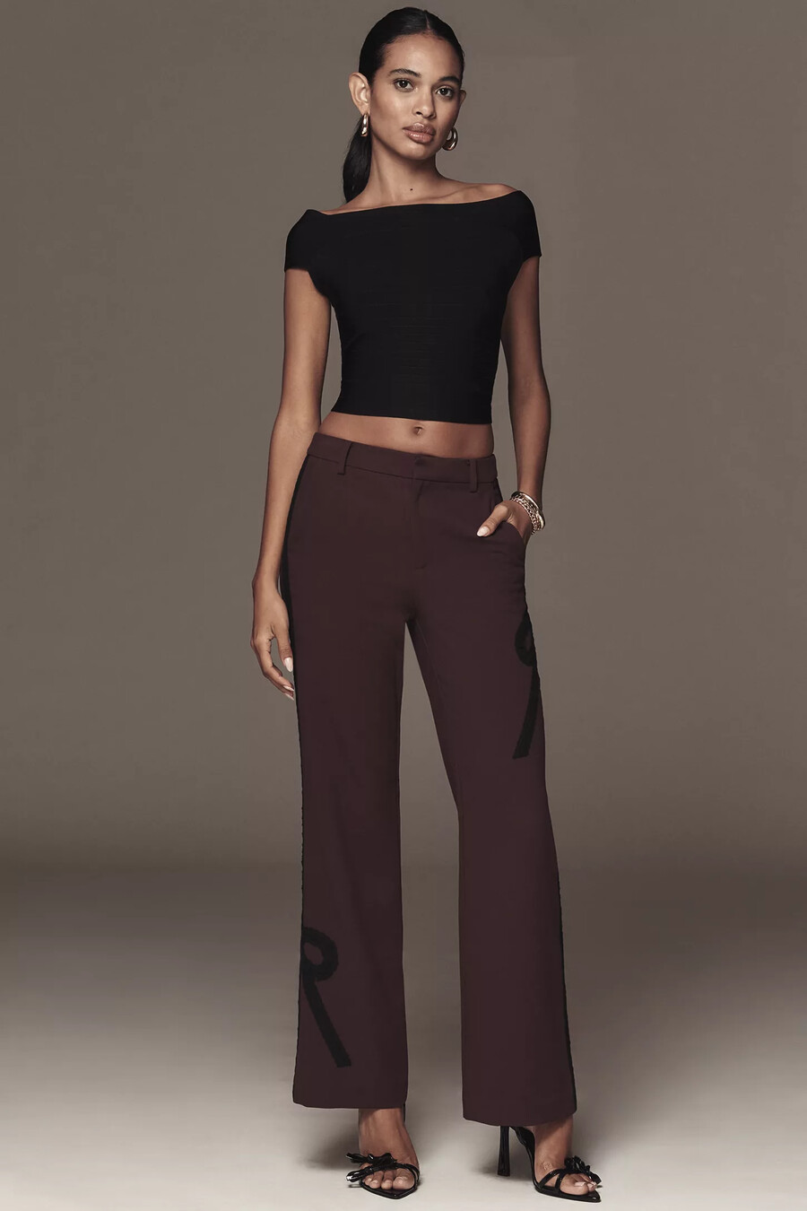 pantalones acampanados ajustados con cinta maeve
