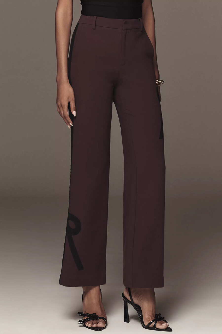 pantalones acampanados ajustados con cinta maeve