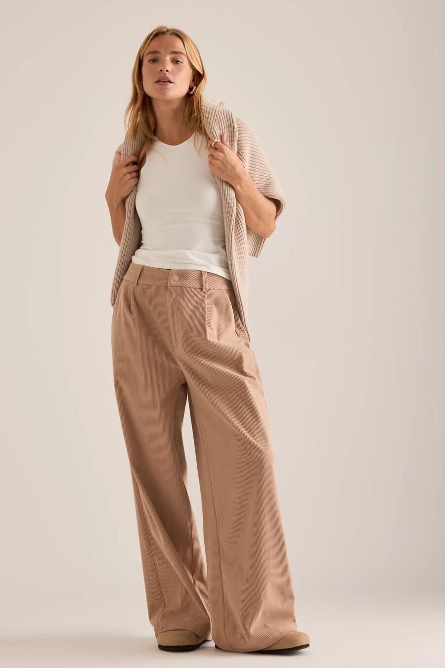 pantalones anchos de pana varley florey 32