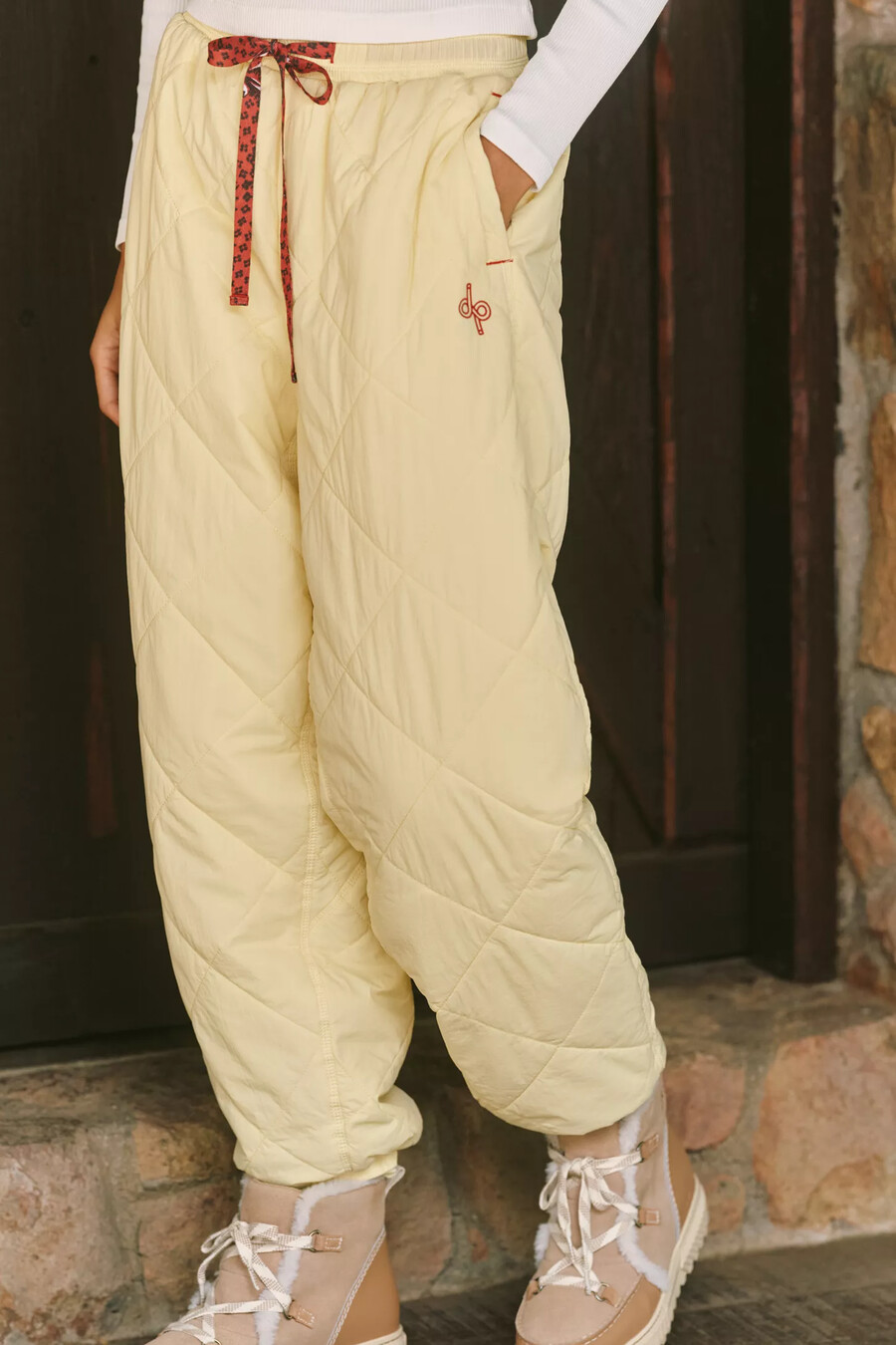 pantalones bombardero acolchados con cordón para práctica diaria
