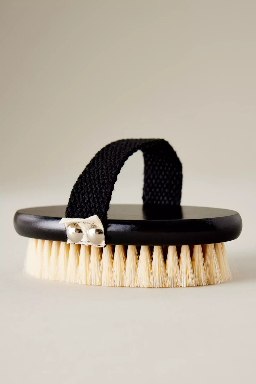 cepillo seco exfoliante corporal kitsch